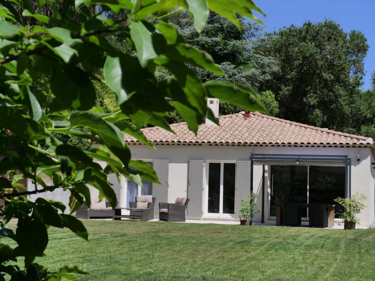 Les Yuccas -Maison Neuve Avec Un Jardin A Saint Paul De Vence Bagian luar foto